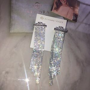 Olympia style drop earrings